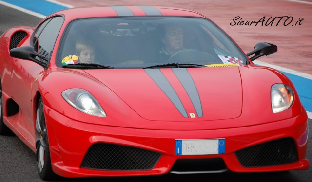 Ferrari bimbo.JPG